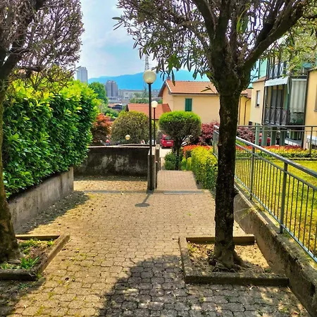 Maggiore Gardens Appartement Intra